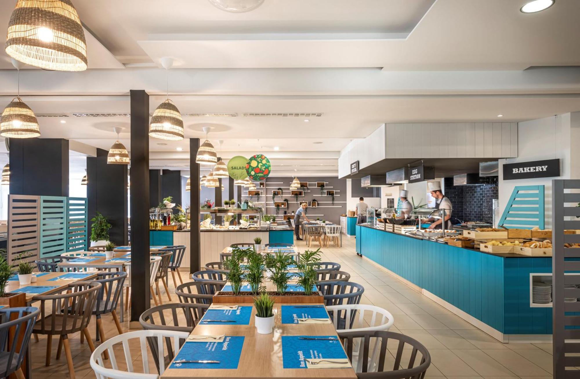 Hotel Sunny By Valamar 3*